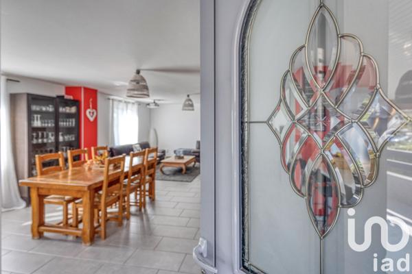 Maison à vendre 5 pièces 137 m² Saint-Martin-d'Hères