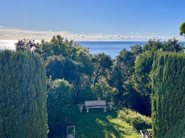 Maison à SAINT-RAPHAEL, 83530 - 5 pièces 158m²