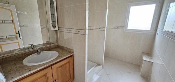 Maison à ROGNAC (13340)