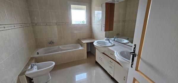 Maison à ROGNAC (13340)