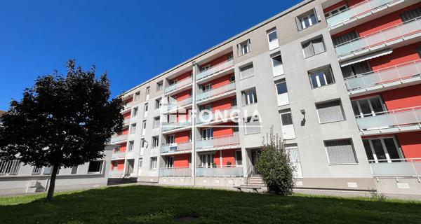 Location Appartement 3 pièces 56.43 m² - Saint-martin-d'hères 38400