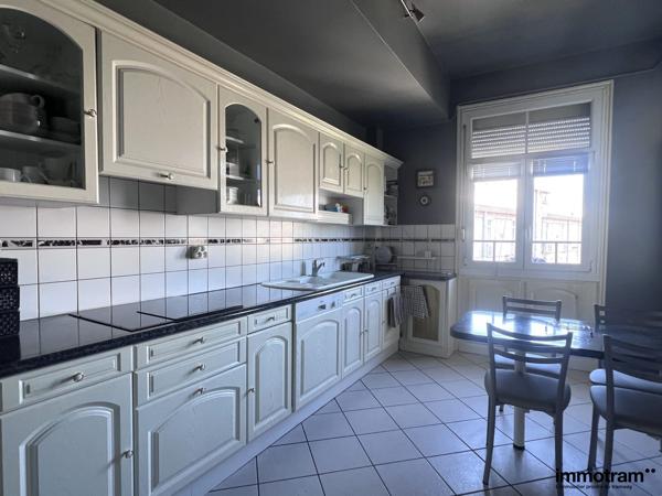Vente Appartement 128m 2 - 3 chambre(s) - Tourcoing, Tourcoing Centre • Réf. VA27126