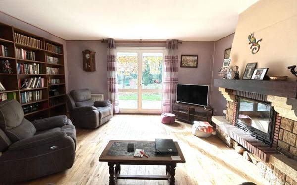 Maison à vendre    6 pièces •  Courcouronnes