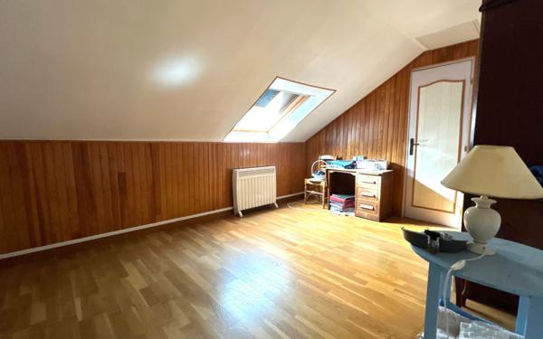 Maison à vendre    6 pièces •  Courcouronnes