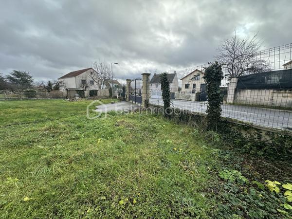 Terrain de 345 m²