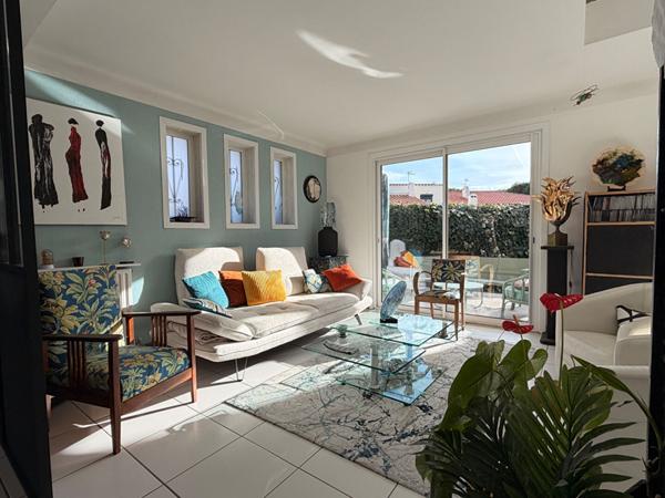 CANET PLAGE - MAISON 183m² - TROIS FACES AVEC PISCINE ET SPA