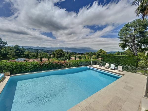 Vente Villa 6 pièces 270 m2 à Mougins