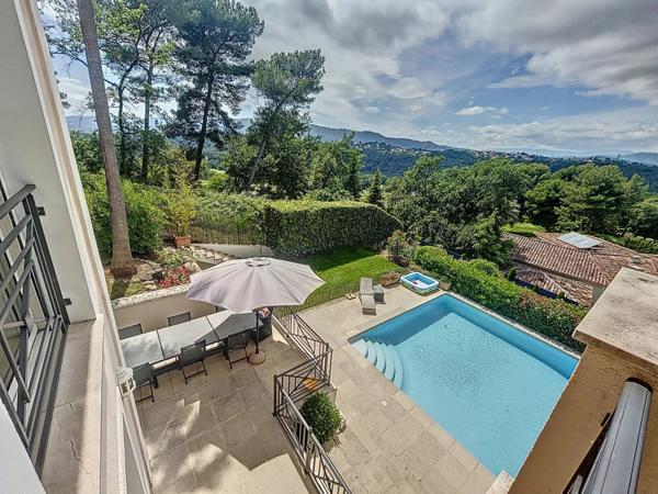 Vente Villa 6 pièces 270 m2 à Mougins