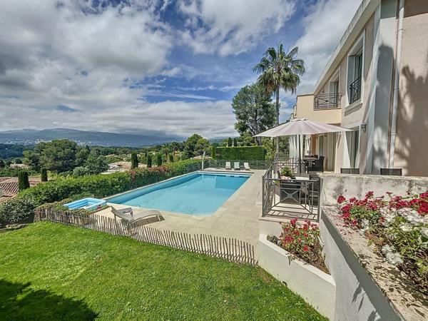 Vente Villa 6 pièces 270 m2 à Mougins
