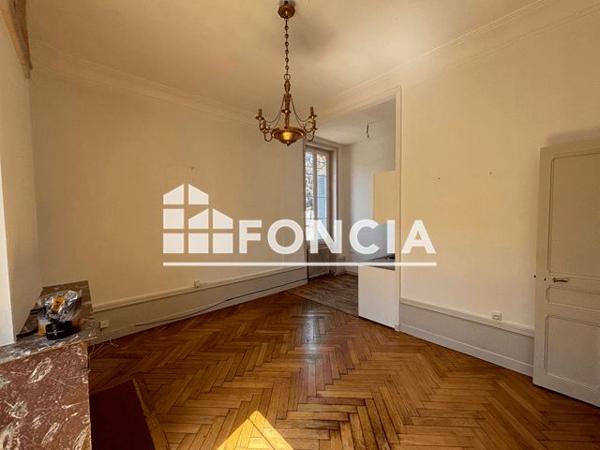 Location Appartement 4 pièces 91.99 m² - 43 RUE GABRIEL PERI L'arbresle 69210