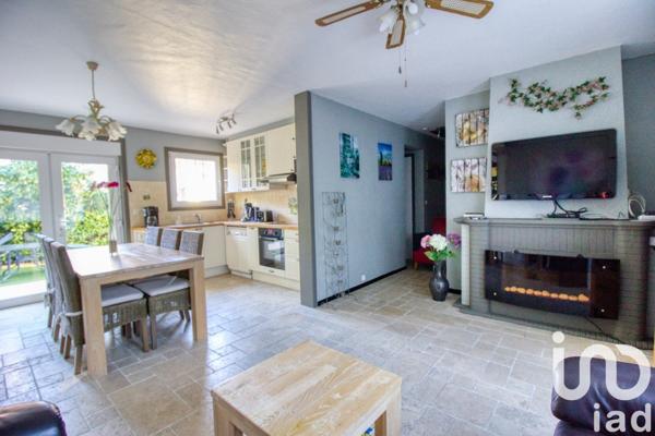 Maison de ville 5 pièces de 74 m² à Sainte-Maxime (83120)