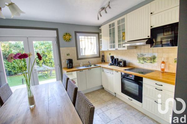 Maison de ville 5 pièces de 74 m² à Sainte-Maxime (83120)