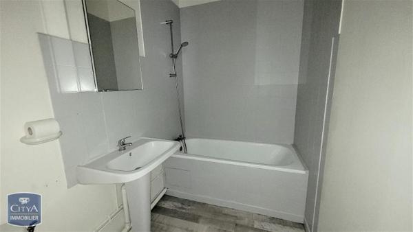 Appartement à louer 2 pièces 40.85m² Dijon (21000)