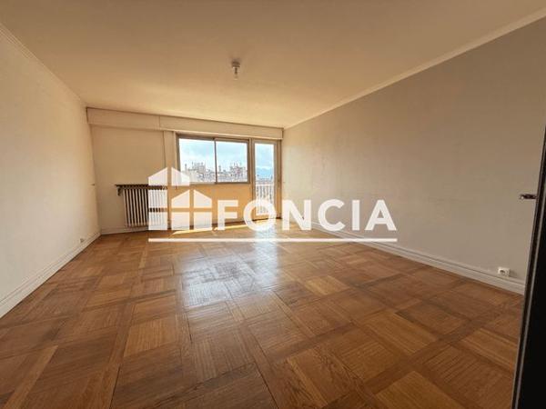 Location Appartement 3 pièces 75.94 m² - 13 RUE DE LA REPUBLIQUE Grenoble 38000