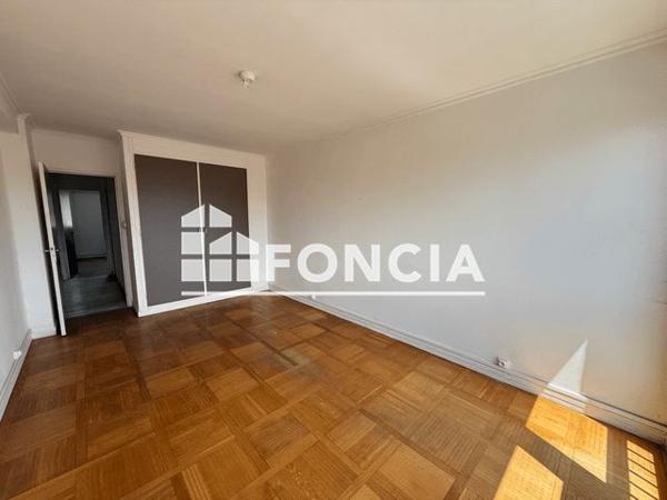 Location Appartement 3 pièces 75.94 m² - 13 RUE DE LA REPUBLIQUE Grenoble 38000