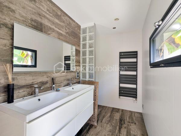 Maison contemporaine de 193 m²