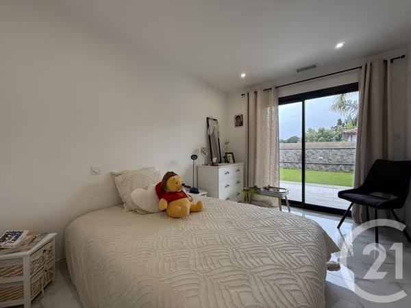 Maison à vendre  4 pièces - 195 m2 ELNE - 66