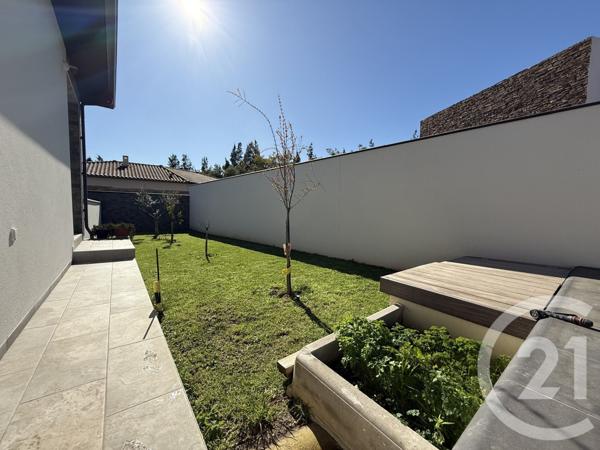 Maison à vendre  4 pièces - 195 m2 ELNE - 66