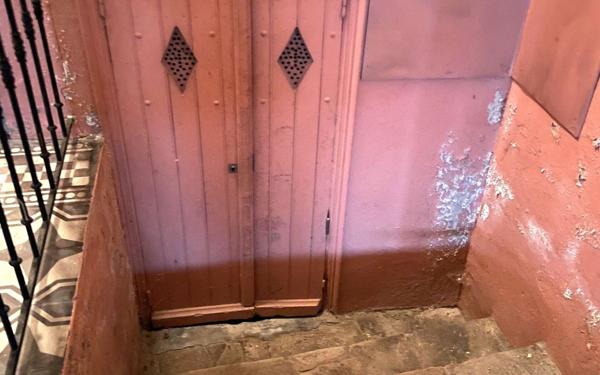 Appartement à vendre    5 pièces • 255,40 m2 Aubenas