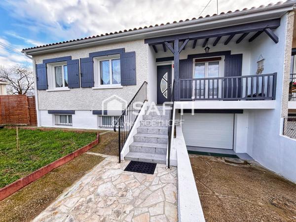 Maison clé en main – 93 m² habitables avec sous-sol total et aucun travaux à prévoir ! Dans un quartier recherché, à deux pas du collège, découvrez cette maison lumineuse, parfaitement entretenue, offrant confort, fonctionnalité et tranquillité. Un bien rare où il ne vous reste plus qu’à poser vos valises !