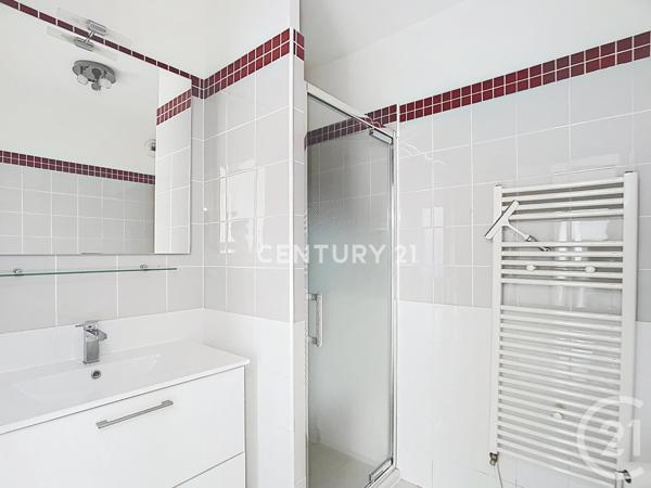 Appartement F2 à vendre  2 pièces - 43,73 m2 AUBAGNE - 13