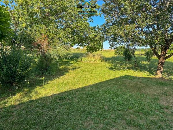 Maison à vendre 5 pièces MONTAYRAL (47) sur terrain de 3448 m² clos