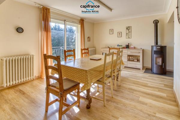 Maison à vendre 5 pièces MONTAYRAL (47) sur terrain de 3448 m² clos