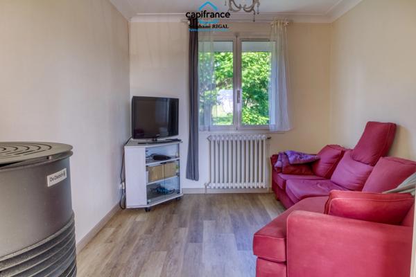 Maison à vendre 5 pièces MONTAYRAL (47) sur terrain de 3448 m² clos