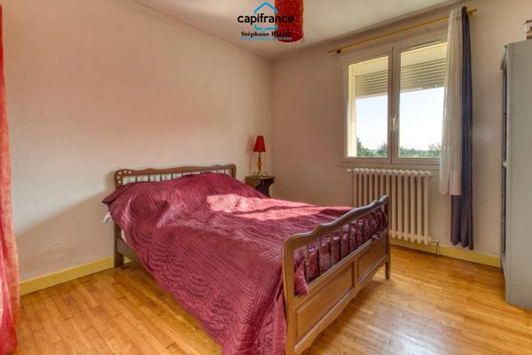 Maison à vendre 5 pièces MONTAYRAL (47) sur terrain de 3448 m² clos
