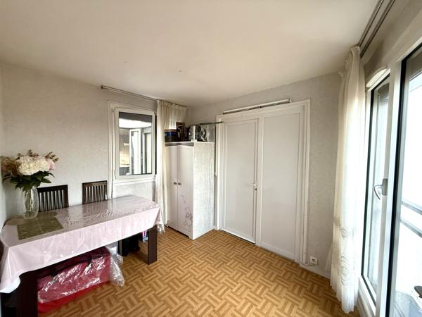 Sevran (93270) 4 Pièces avec balcon, cave proche RER B, futur métro