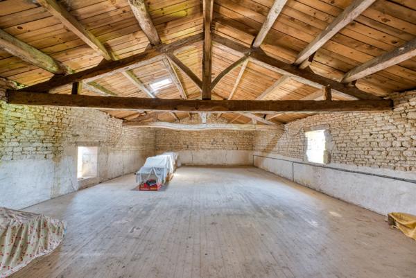 Maison Napoléonienne avec dépendances