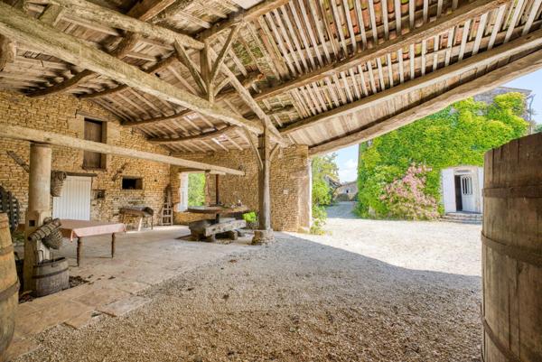 Maison Napoléonienne avec dépendances