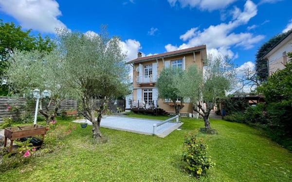 Maison à vendre    4 pièces • 122,05 m2 Tarbes