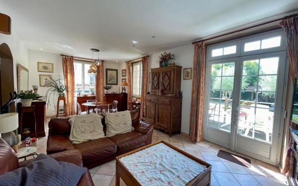 Maison à vendre    4 pièces • 122,05 m2 Tarbes