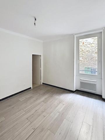 Trés beau T3 de 78 m² – Centre de Manosque + Cave de 12m² et Garage de 34 m²