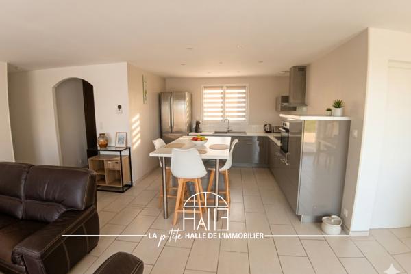 Maison
         4 pièces
        - 110 m²