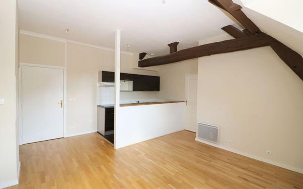 Appartement à louer    2 pièces • 38,58 m2 Fontainebleau
