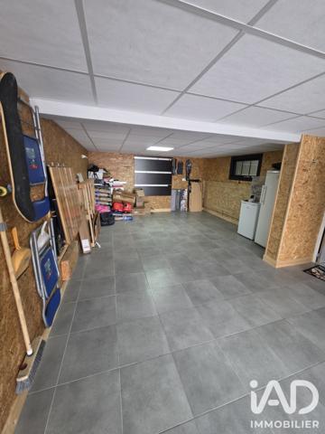 Maison à vendre 9 pièces 185 m² Magnet