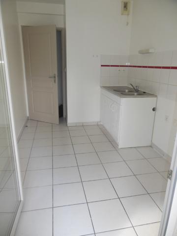 Toulouse 31500 Quartier JOLIMONT Sans frais agence Agréable T4 récent de 83.58m² très grand séjour, cuisine séparée, avec terrasse de 12.35m² 2 places de parking en sous sol