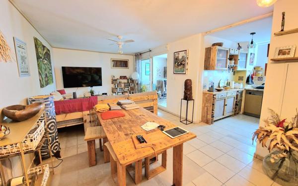 Appartement à vendre    2 pièces •  Saint-Denis