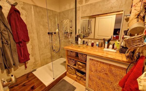 Appartement à vendre    2 pièces •  Saint-Denis