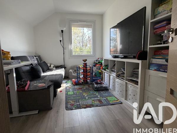 Maison à vendre 5 pièces 102 m² Montigny-le-Bretonneux