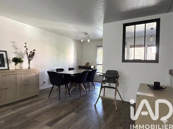 Maison à vendre 5 pièces 102 m² Montigny-le-Bretonneux