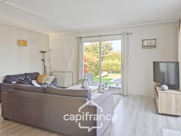 Maison à vendre 5 pièces 123m-ROQUEMAURE (30), piscine, sans vis-à-vis- terrain 900m²