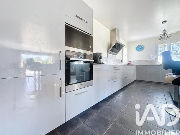 Maison à vendre 6 pièces 135 m² Le Château-d'Oléron