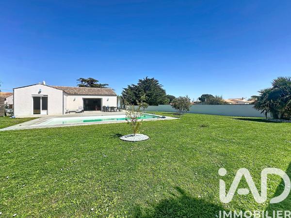 Maison à vendre 6 pièces 135 m² Le Château-d'Oléron