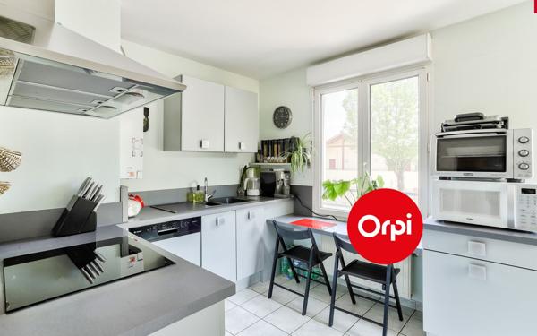 Appartement à vendre    3 pièces • 70,96 m2 Saint-Priest
