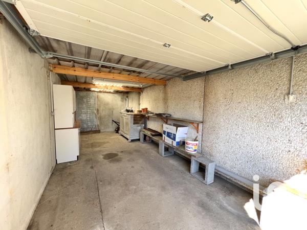 Maison à vendre 5 pièces 85 m² Cosne-Cours-sur-Loire