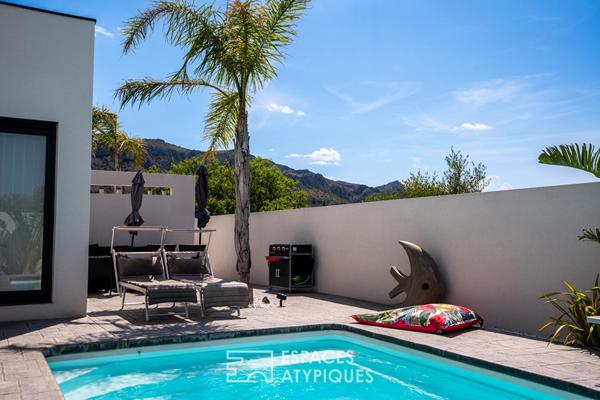 Villa contemporaine avec piscine balnéo et prestations haut de gamme à 15 mins de Perpignan
