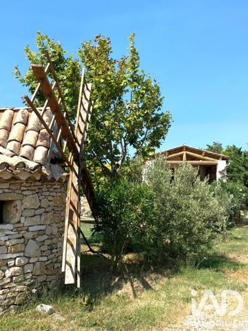 Maison à vendre 7 pièces 181 m² Sainte-Cécile-les-Vignes